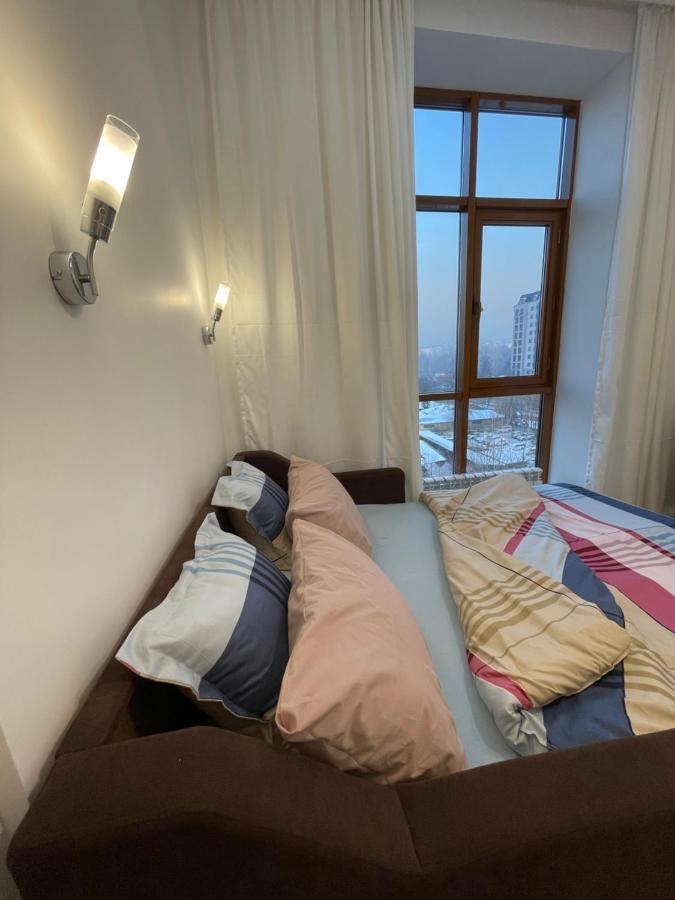 Apartamento Mini Cozy Corner #1 Almatý Exterior foto